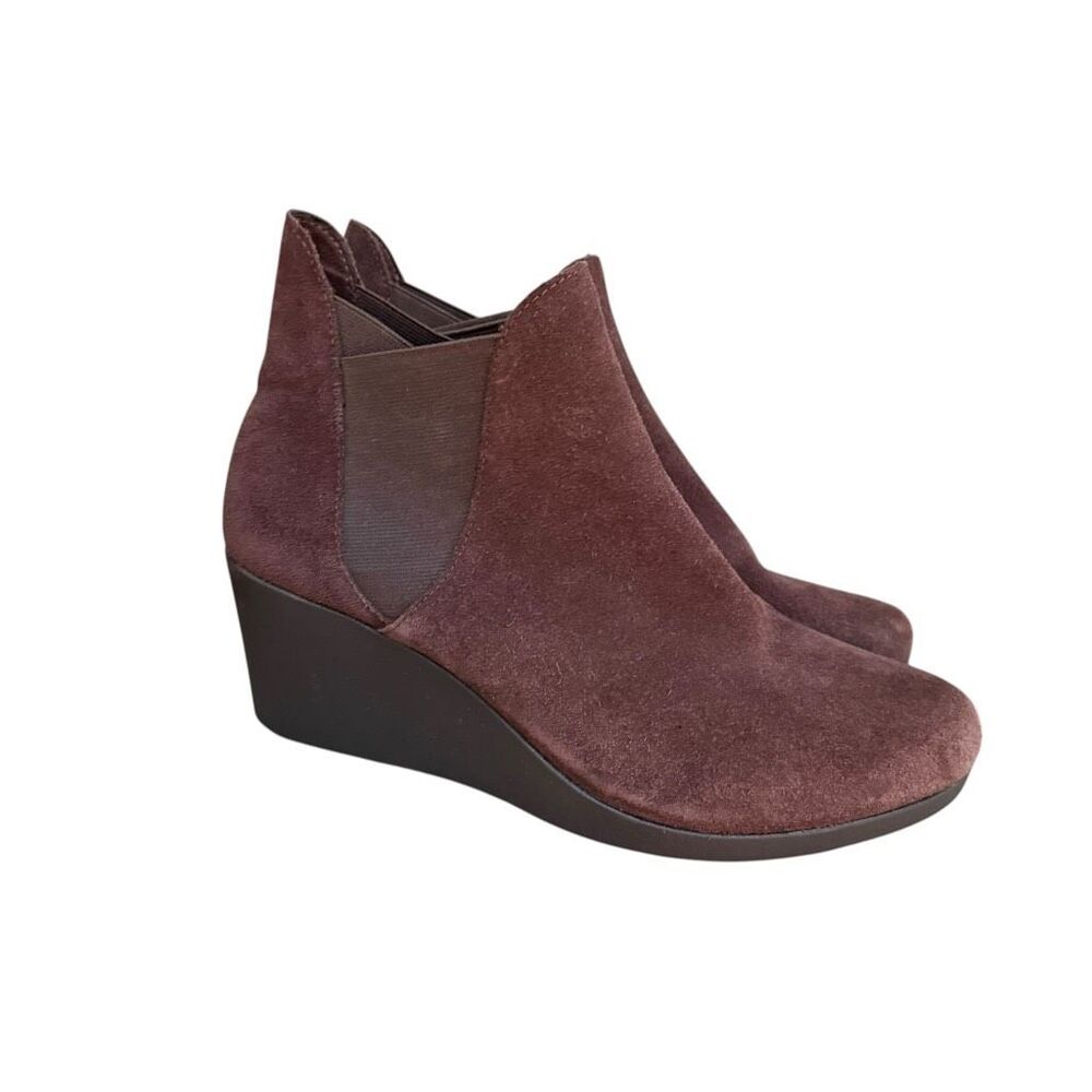 Crocs Leigh Boots Womens Chelsea Casual Comfort Ankle Top Wedge Heels Brown Sz 8